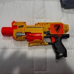 NERF N-Strike Barricade RV-10 Motorized Semi-Auto Blaster